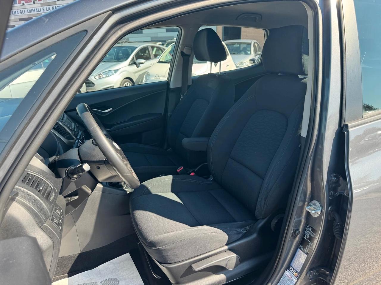 Hyundai iX20 1.4 BENZ 90CV COMFORT UNIPRO 2011