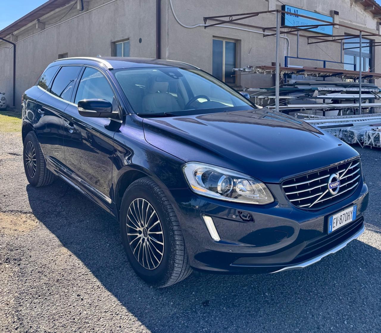 Volvo XC 60 XC60 D4 Geartronic R-design Momentum