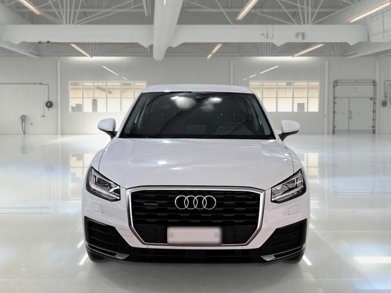 Audi Q2 35 TDI quattro S tronic Business