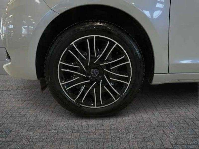 Lancia Ypsilon III 2015 1.2 Gold 69cv my18