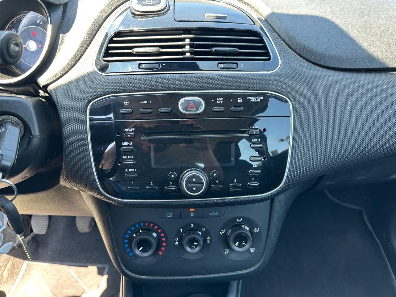 Fiat Punto 1.4 8V - 5P. GPL NEOPATENTATI EURO 6