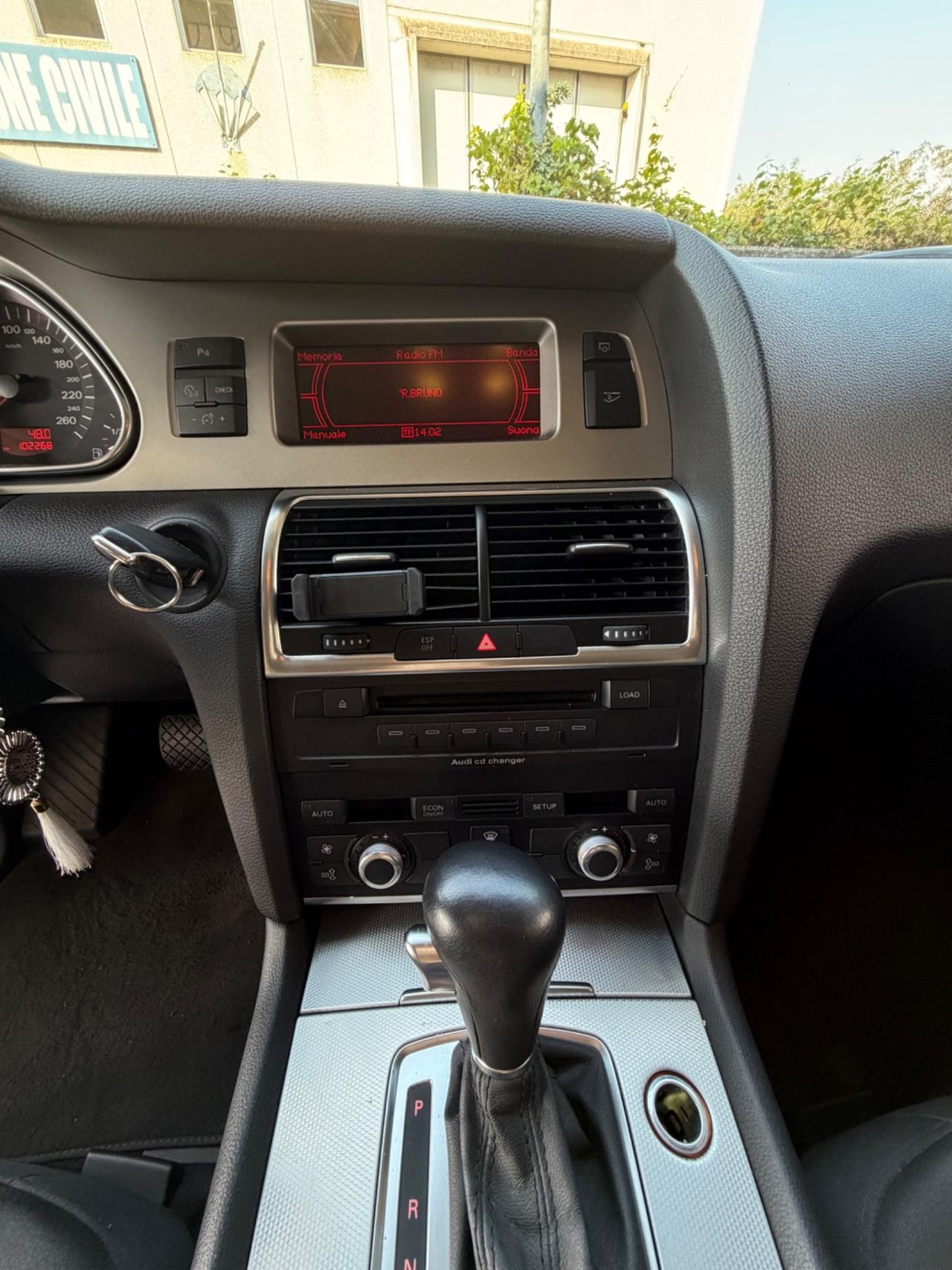 Audi Q7 3.0 V6 TDI 233CV quattro tiptronic