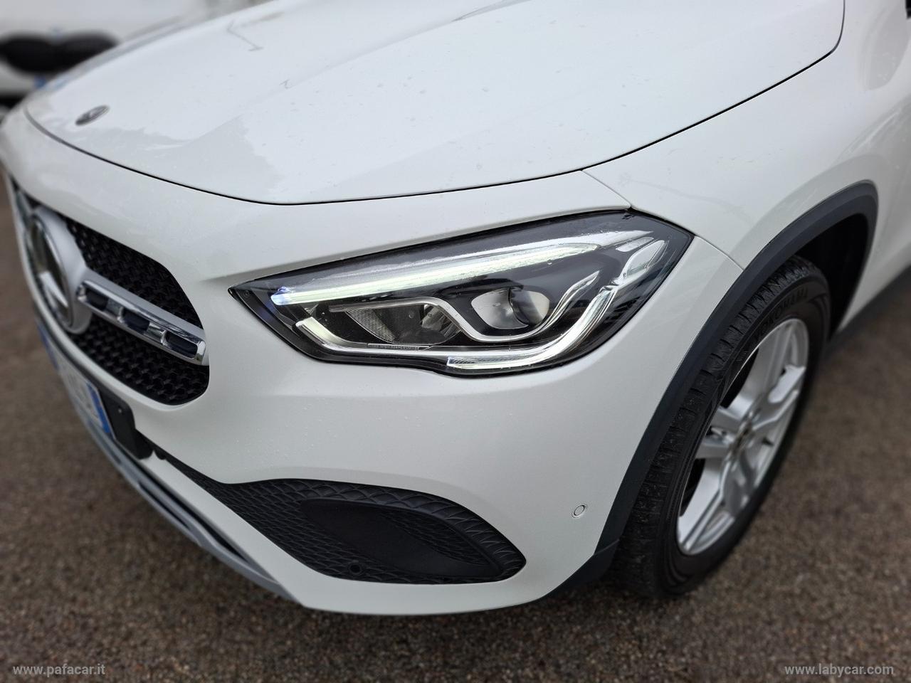 MERCEDES-BENZ GLA 200 d Automatic 4Matic Sport