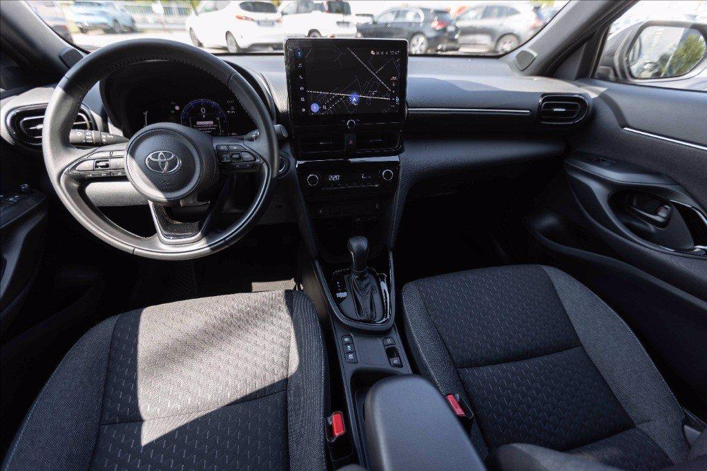 TOYOTA Yaris Cross 1.5h Trend fwd 130cv e-cvt del 2025