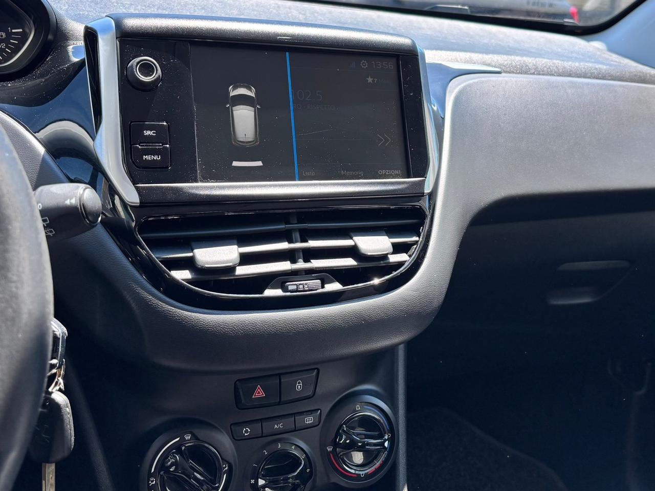 Peugeot 208 BlueHDi 75 5 porte Allure