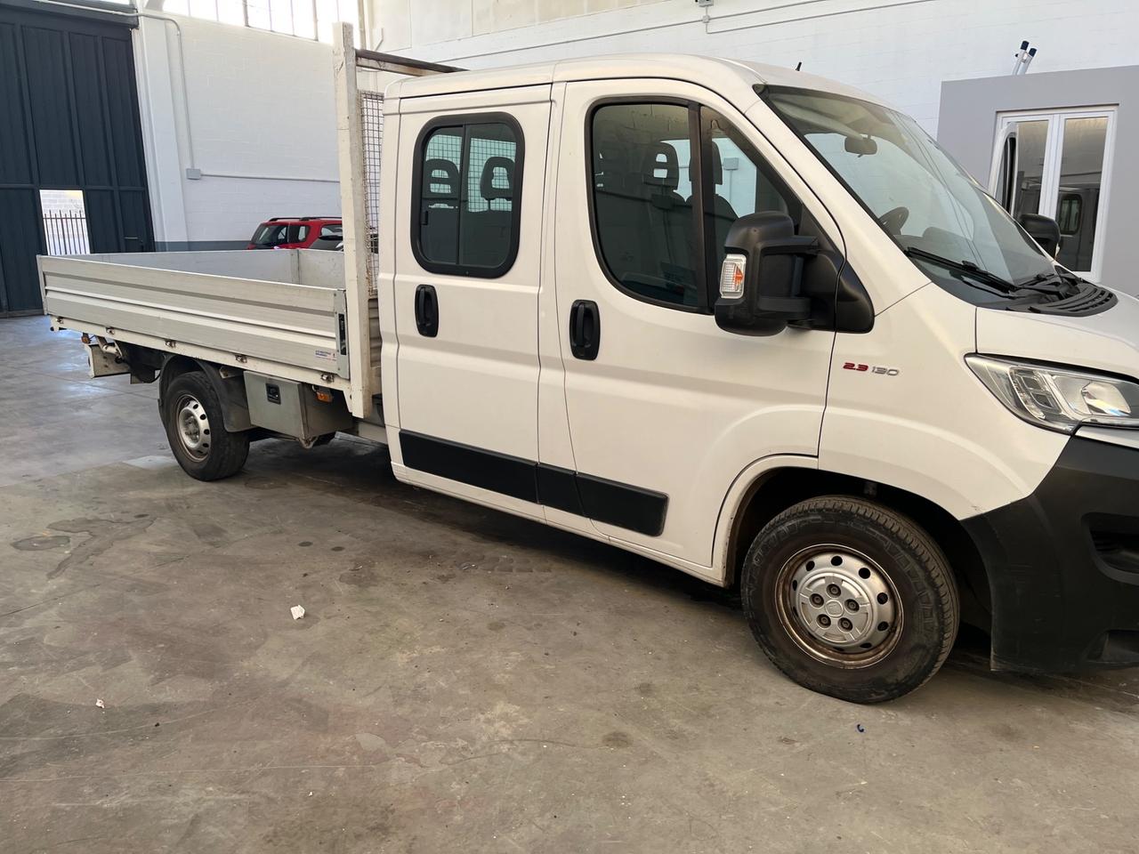 Fiat ducato 35 cassone fisso 2.3mjt 7 posti