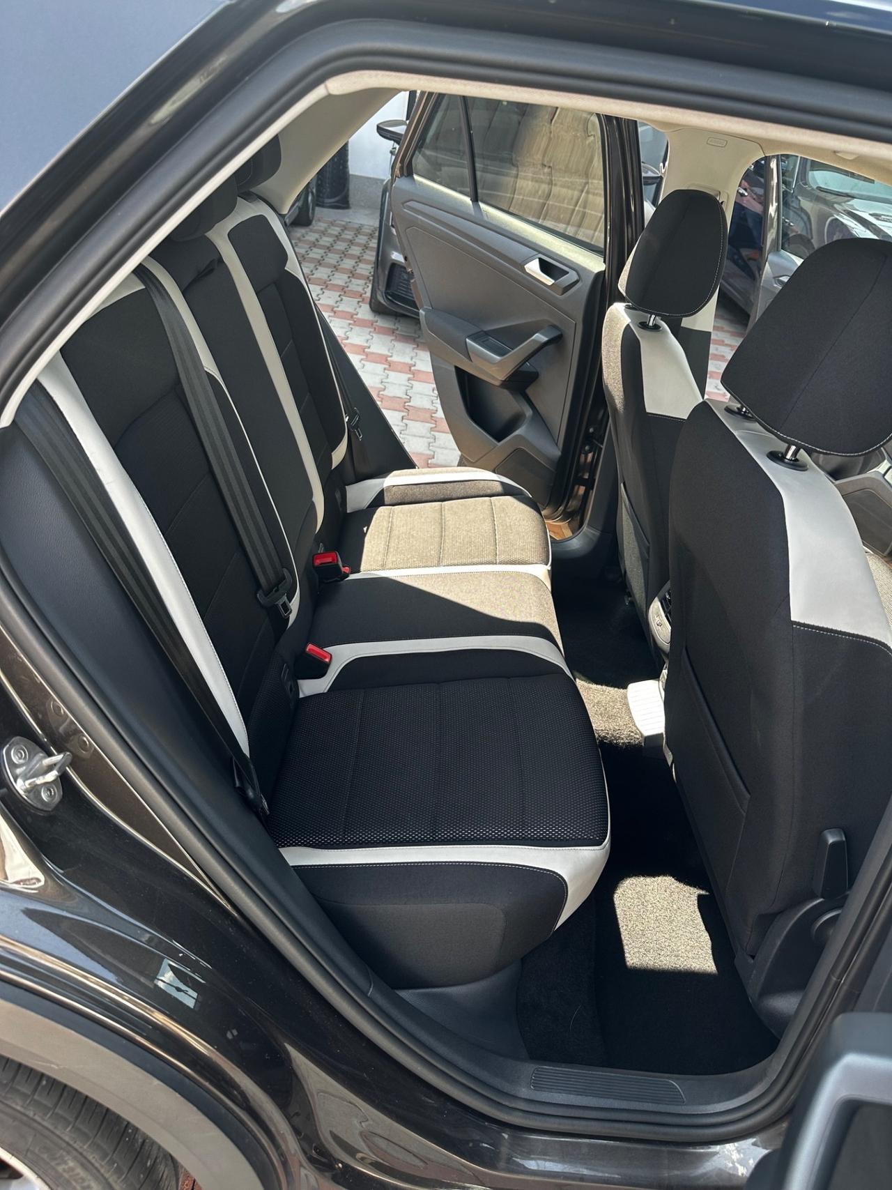 Volkswagen T-Roc 2.0 TDI SCR 4MOTION Advanced BlueMotion Technology