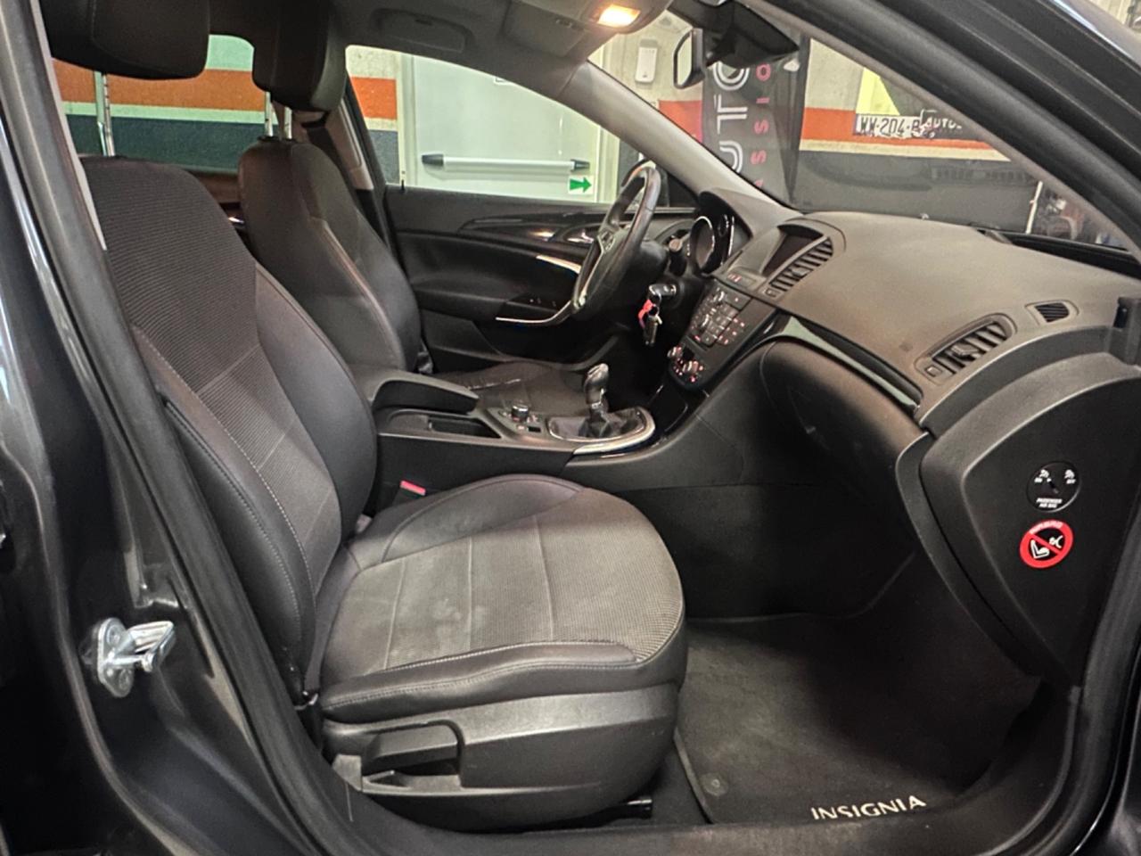 Opel Insignia 2.0 CDTI Sports Tourer Cosmo