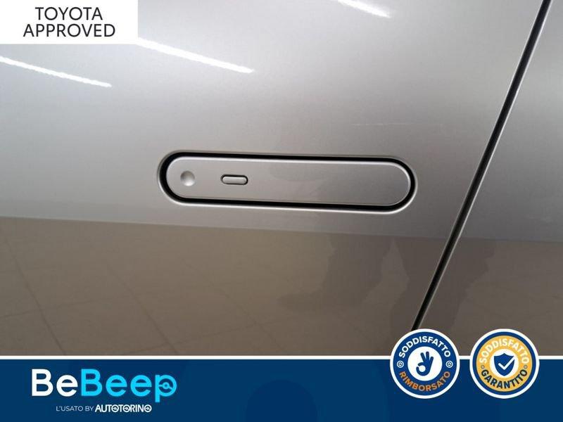 Toyota C-HR 2.0 HEV LOUNGE PREMIERE FWD E-CVT