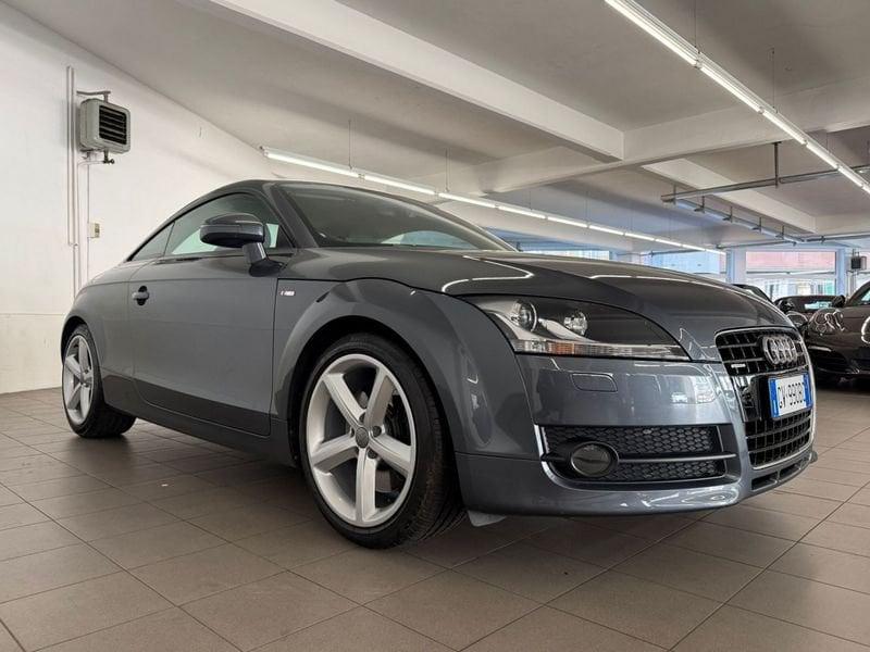 Audi TT TT Coupe 3.2 V6 quattro