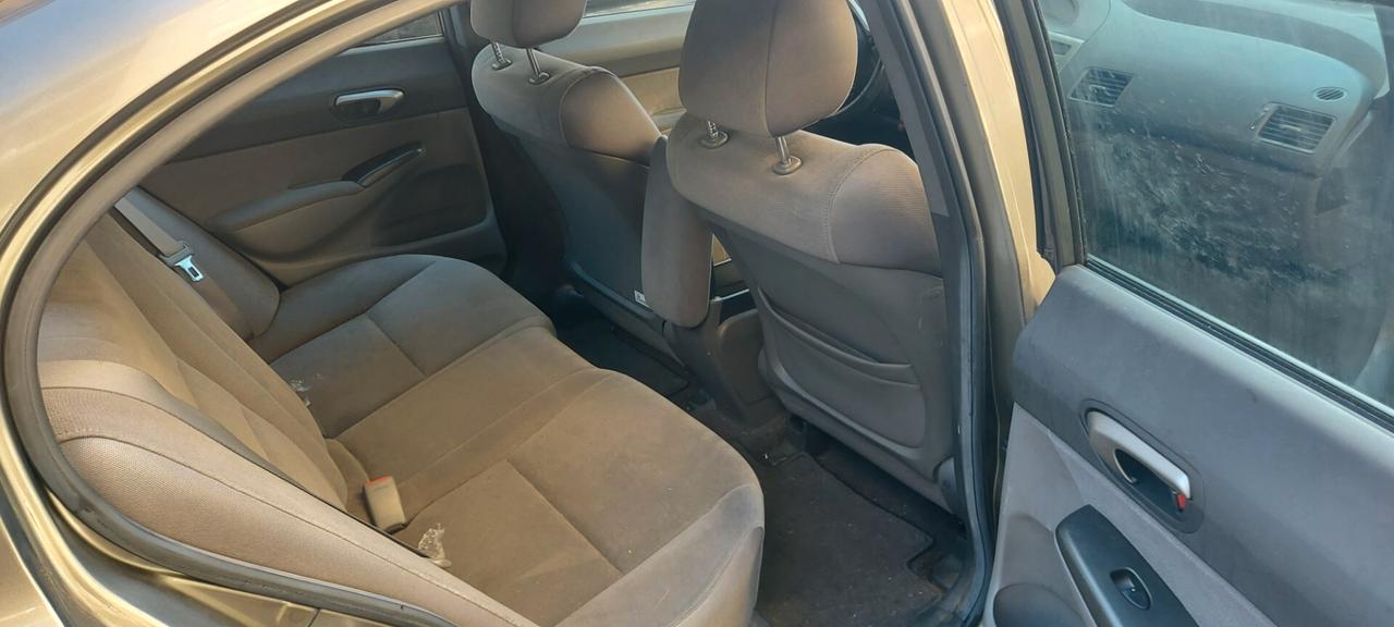 Honda Civic Hybrid 1.3 i-DSi i-VTEC 4p.