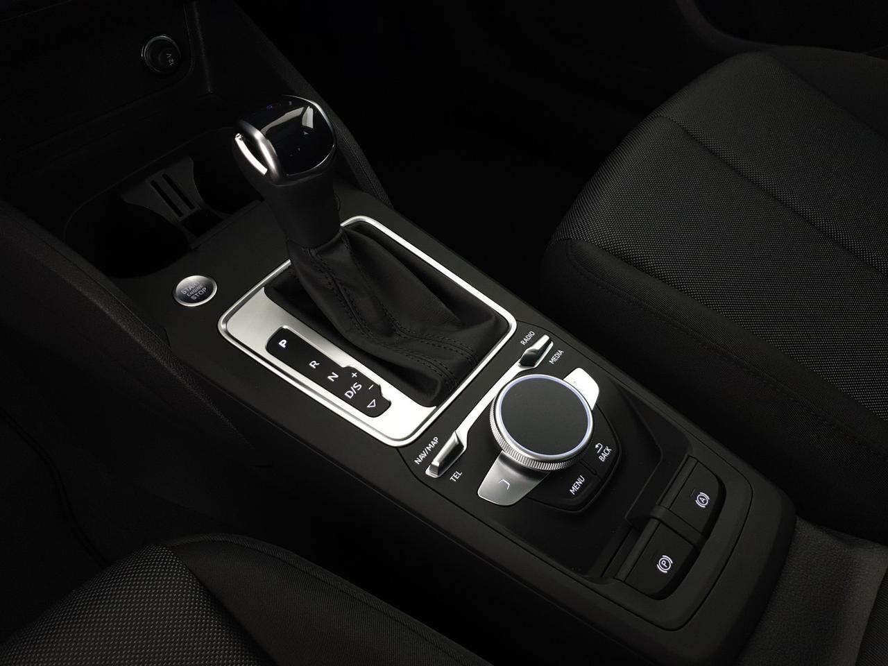 30TDI 116CV S tronic Business Advanced