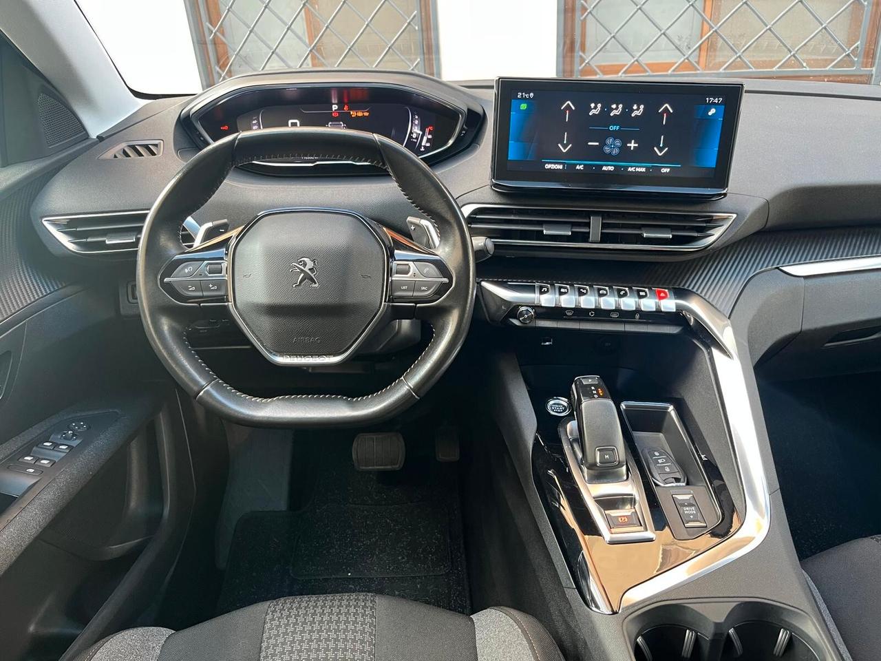 Peugeot 3008 1.5 BlueHDi 130cv Diesel S&S EAT8 Active