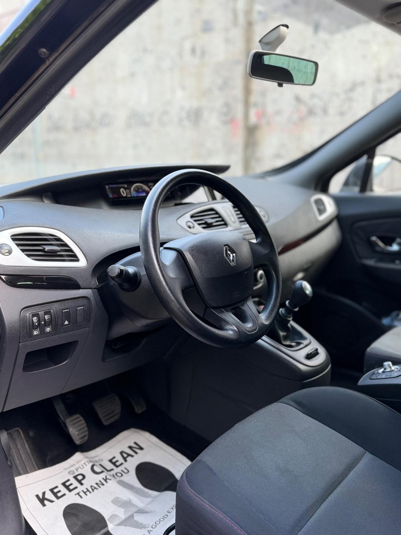 Renault Scenic 1.5 dCi 110CV ok neopatentati