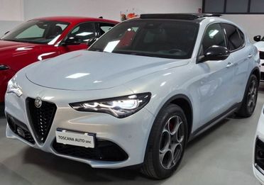 Alfa Stelvio 210 CV Q4 Sprint tetto panoramico full optional
