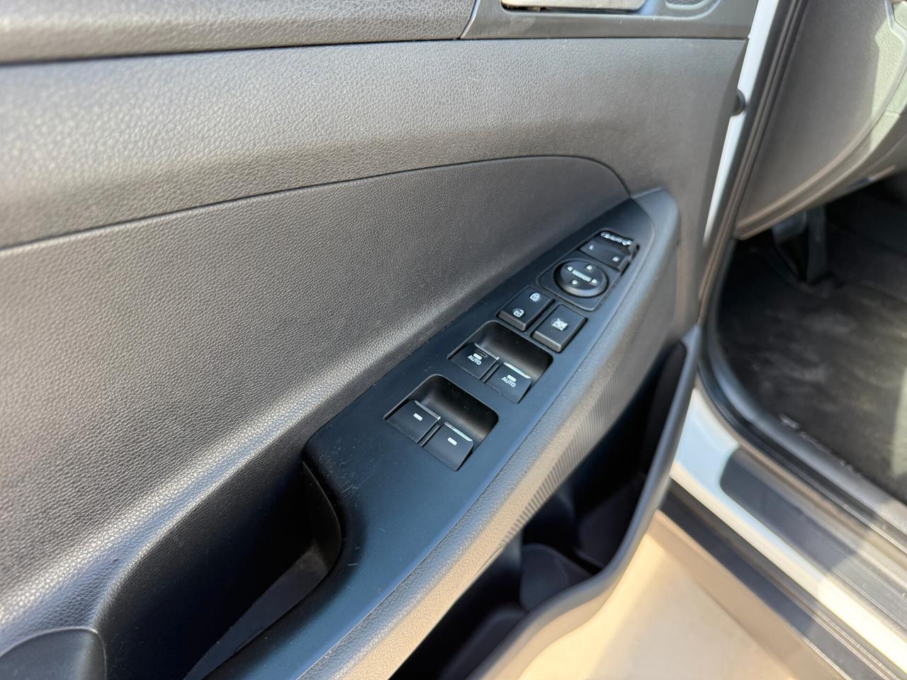 HYUNDAI TUCSON 2018 AUTOM 1.6 DIESEL *LEGGI