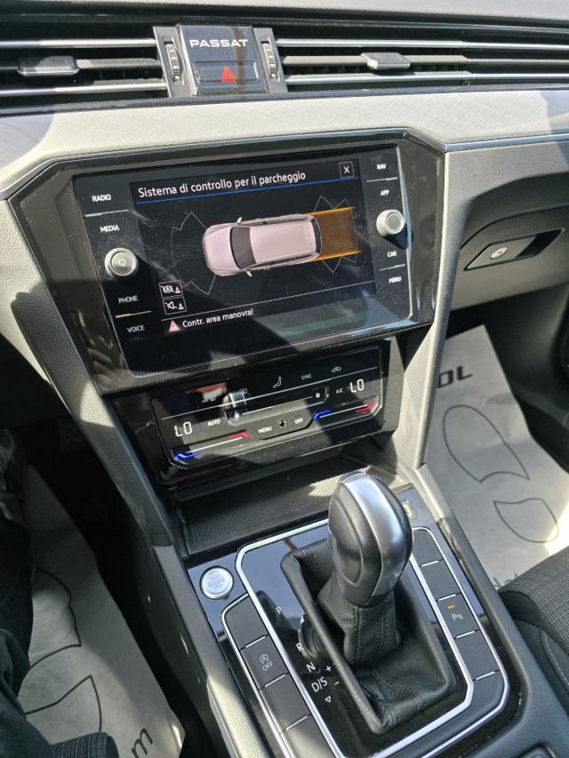 VOLKSWAGEN Passat 2.0 TDI SCR EVO DSG Business