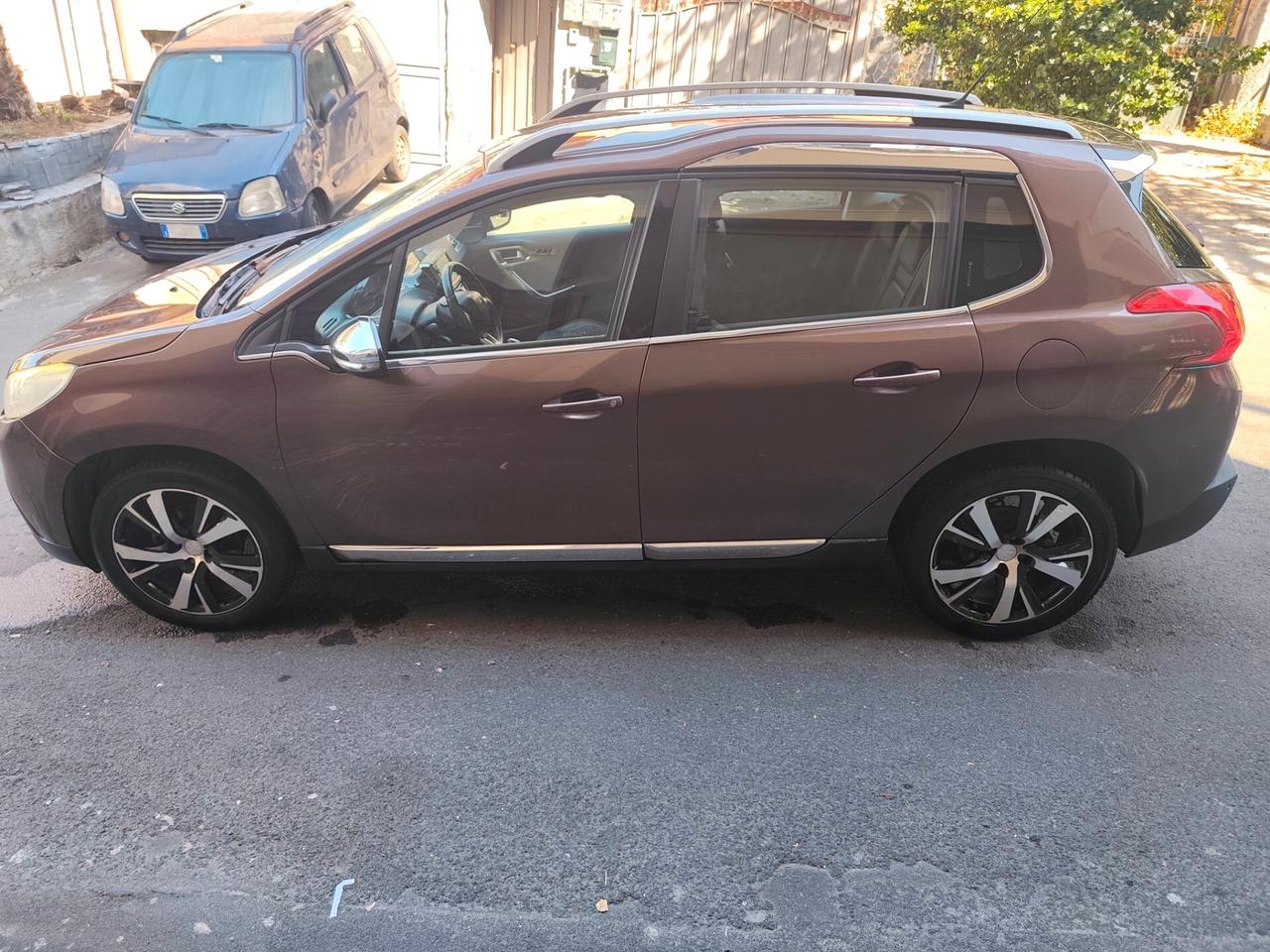 Peugeot 2008 1.6 e-HDi 92 CV Allure