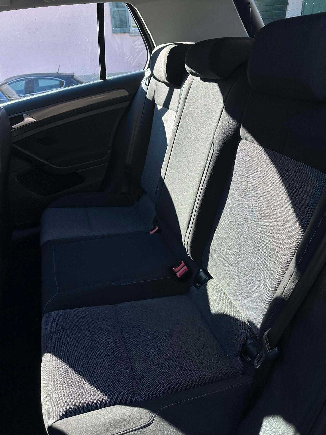 Volkswagen GOLF 1.4 TGI 5P BLUEMOTION KMCERT UNICOPR