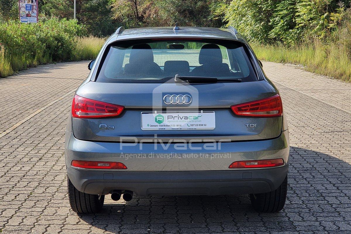 AUDI Q3 2.0 TDI Business