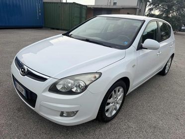 HYUNDAI i30 1.6 CRDi 90CV 6m. 5p. Limited Edition Bellissima