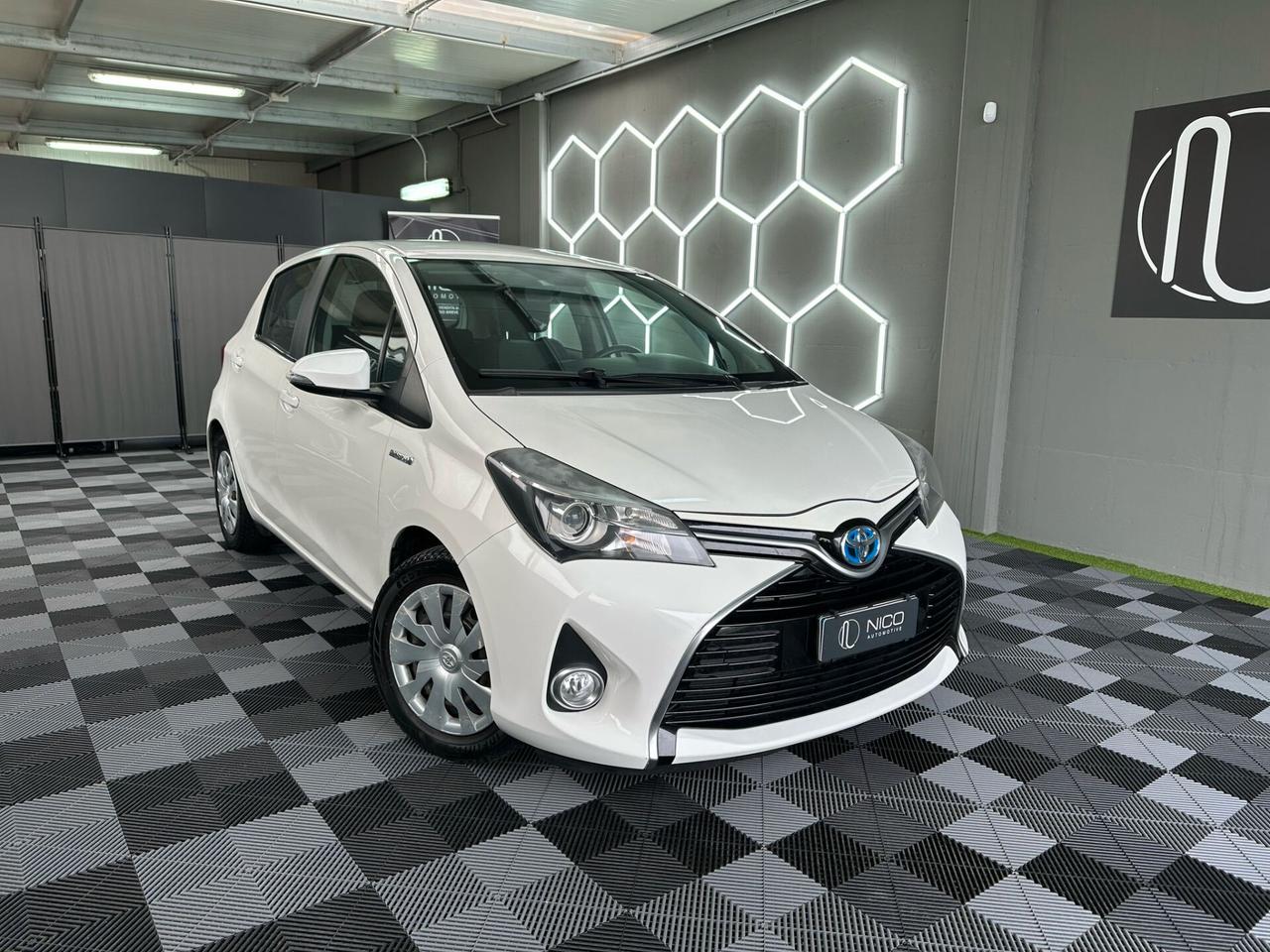 Toyota Yaris 1.5 Hybrid 5 porte Style