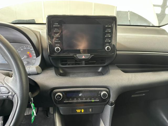 TOYOTA Yaris 1.5 HYBRID 5 PORTE BUSINESS