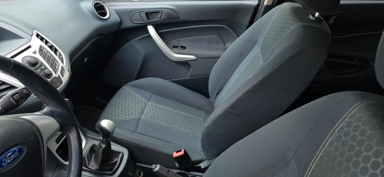 Ford Fiesta Fiesta+ 1.4 5 porte Bz.- GPL