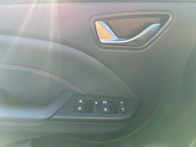 Dfsk Glory F5 Glory F5 1.5 bifuel Gpl