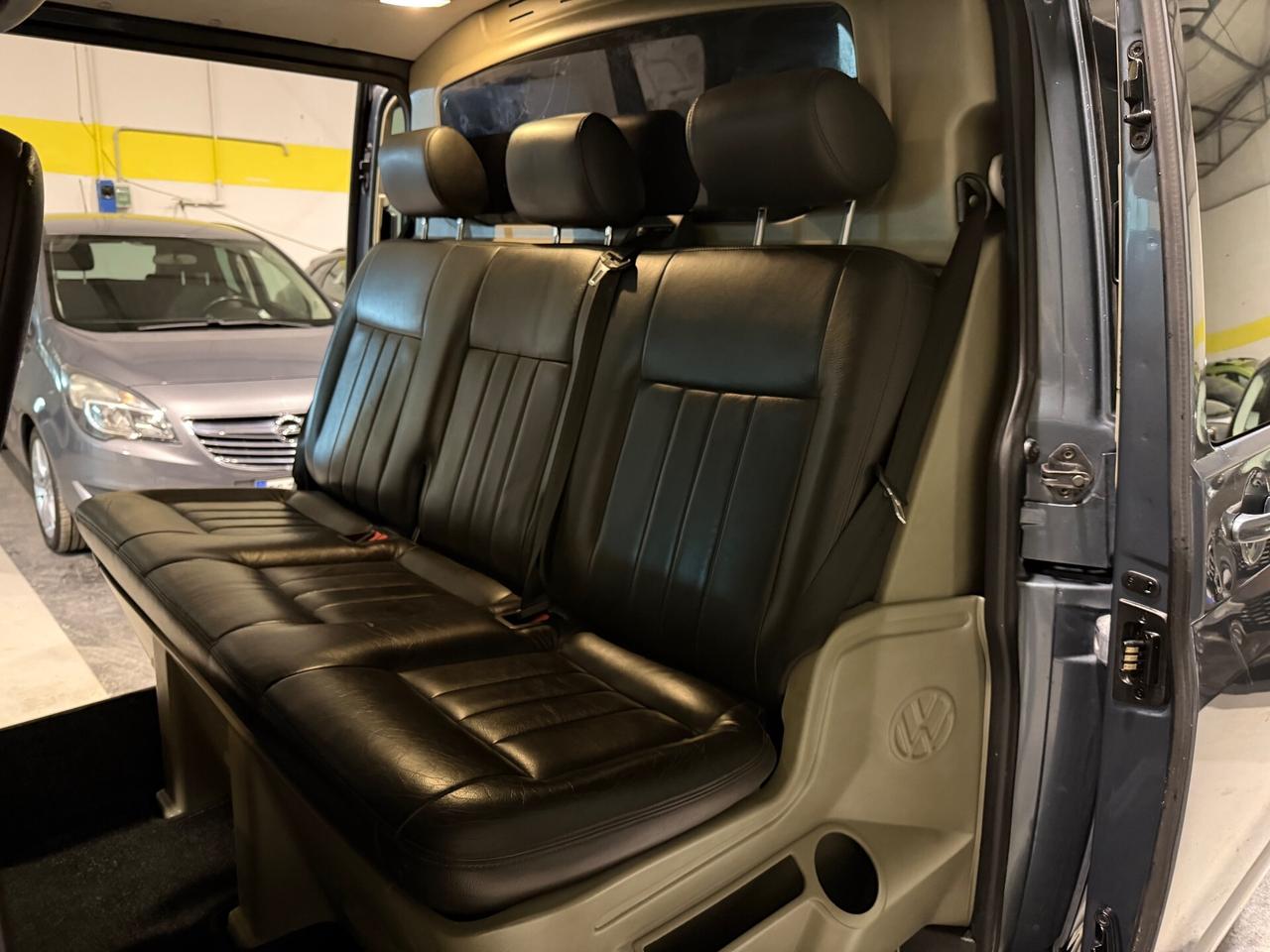 Volkswagen Transporter T-EDITION FULL 2.5 TDI 180CV DSG 2010