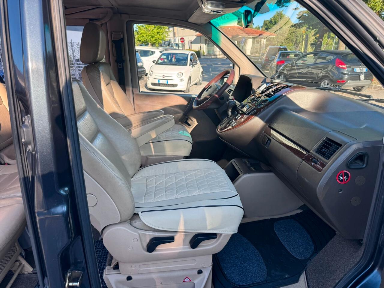 Mercedes-benz V 220 CDI cat Ambiente
