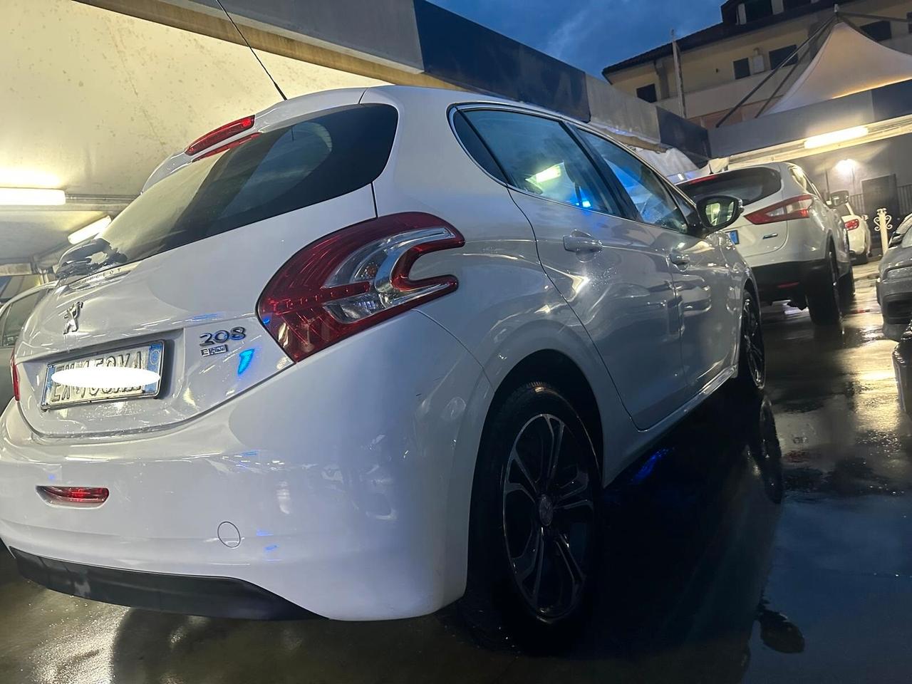 PEUGEOT 208 DIESEL