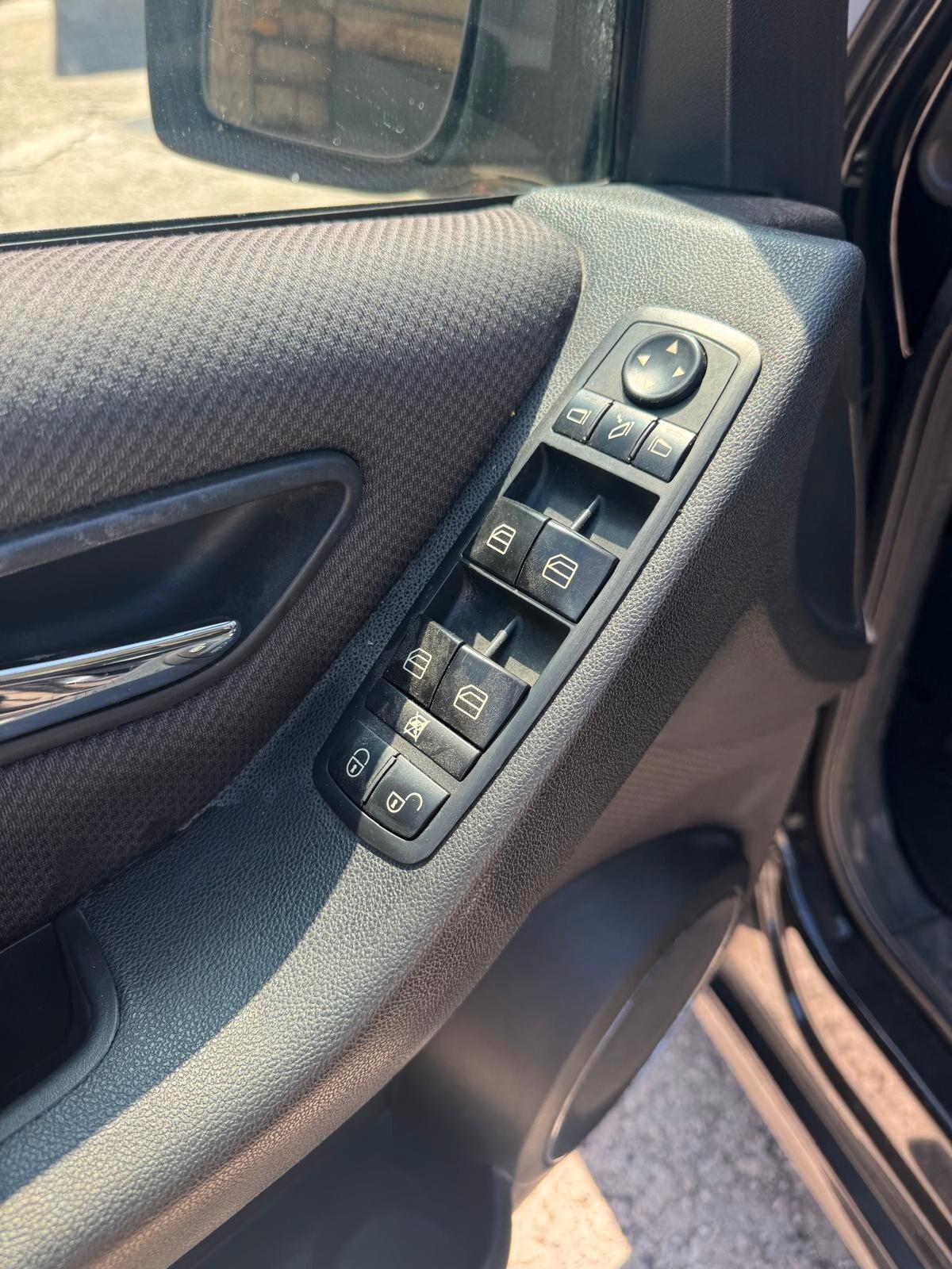 Mercedes-benz A 150 A 150 BlueEFFICIENCY Coupé Avantgarde