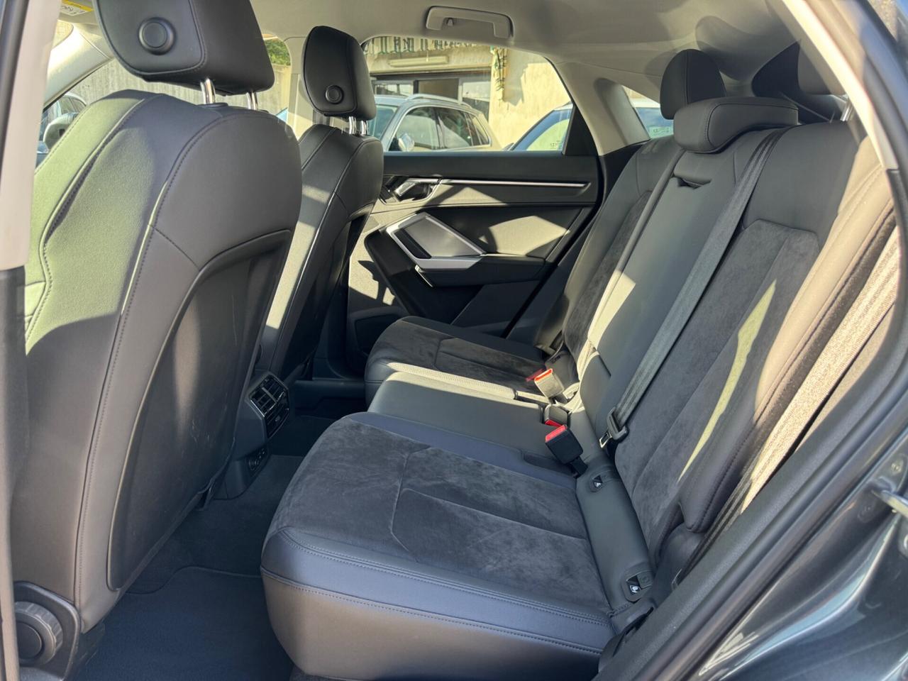 Audi Q3 SPB 35 TDI quattro S tronic S line edition