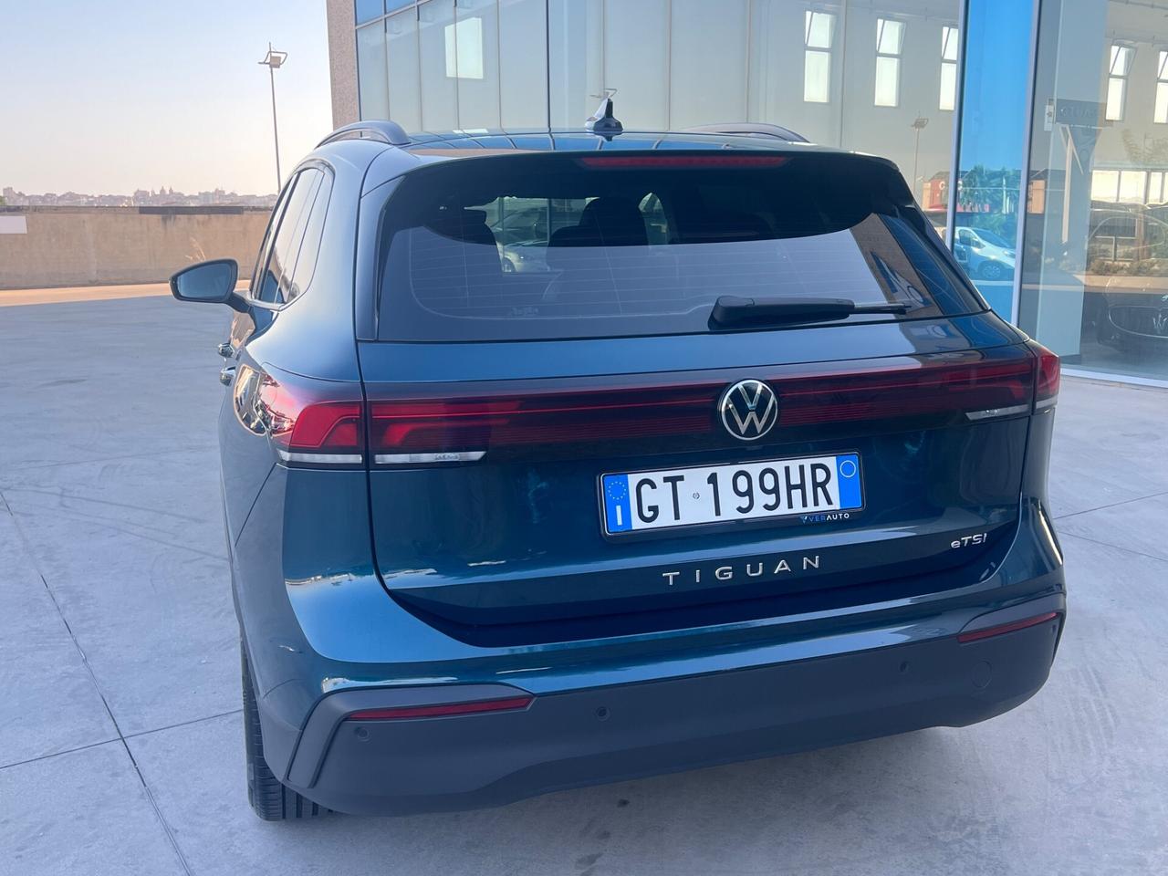Volkswagen Tiguan 1.5 eTSI 150 CV ACT DSG Elegance - SUPER OFFERTA T-STOCK