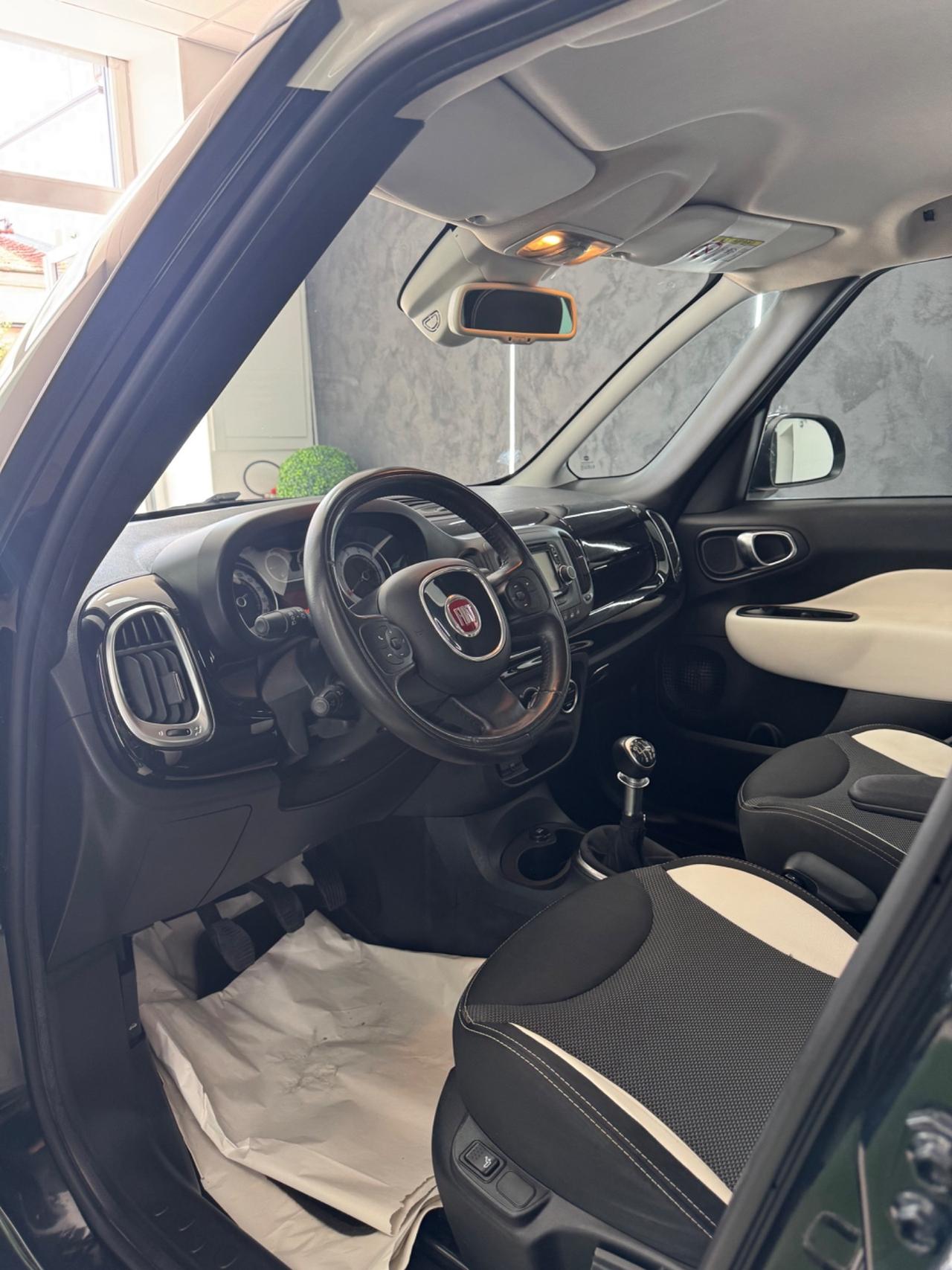 Fiat 500L 1.6 Multijet 105 CV Trekking