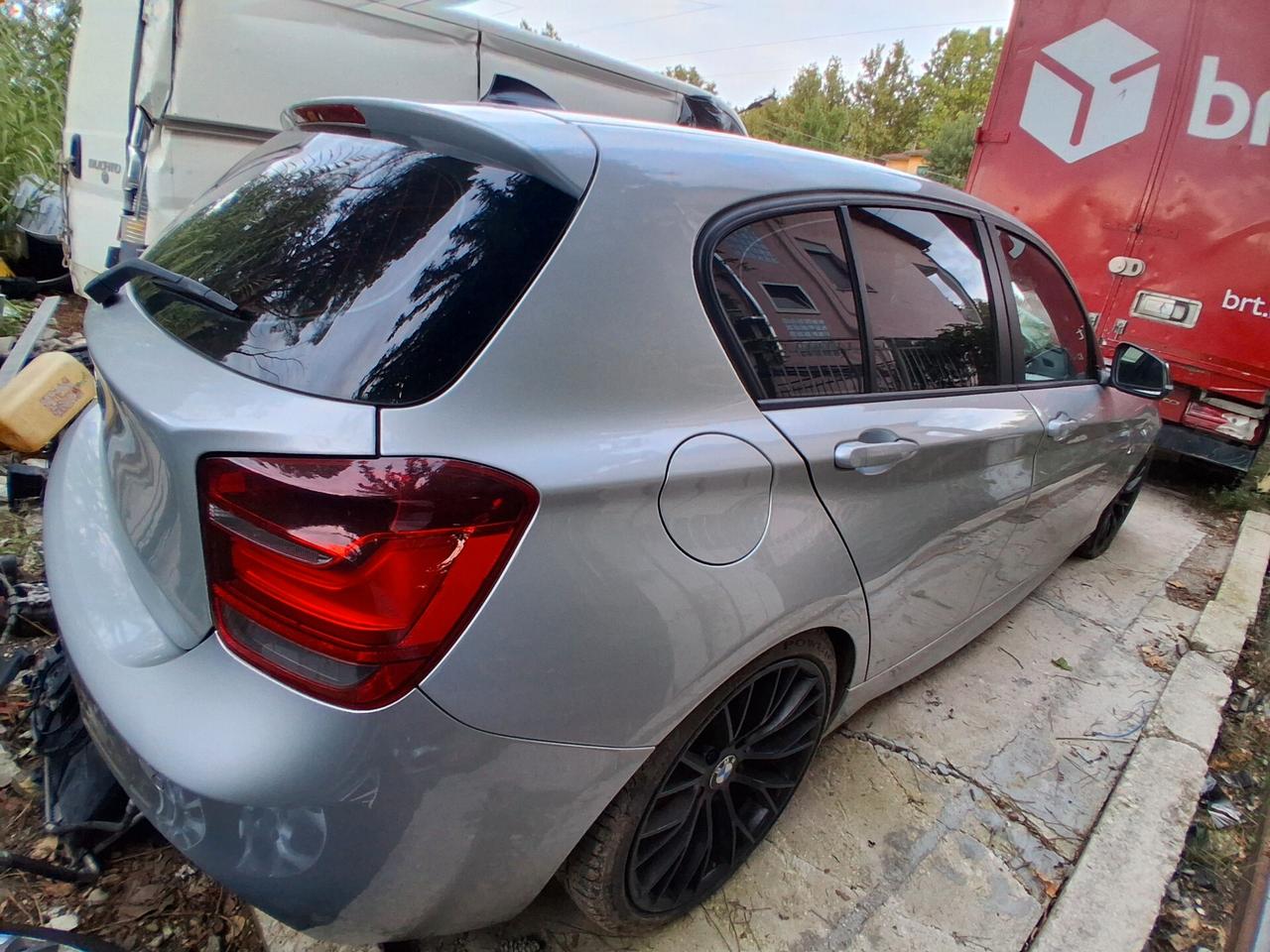 Bmw 118 118d pacchetto m incidentata
