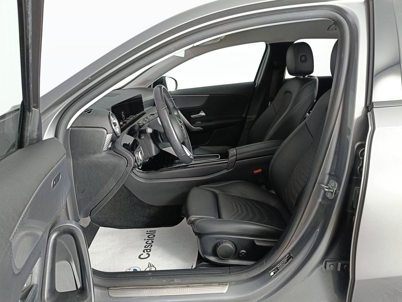 Mercedes-Benz Classe A - W177 2023 - A 180 d Progressive Advanced auto