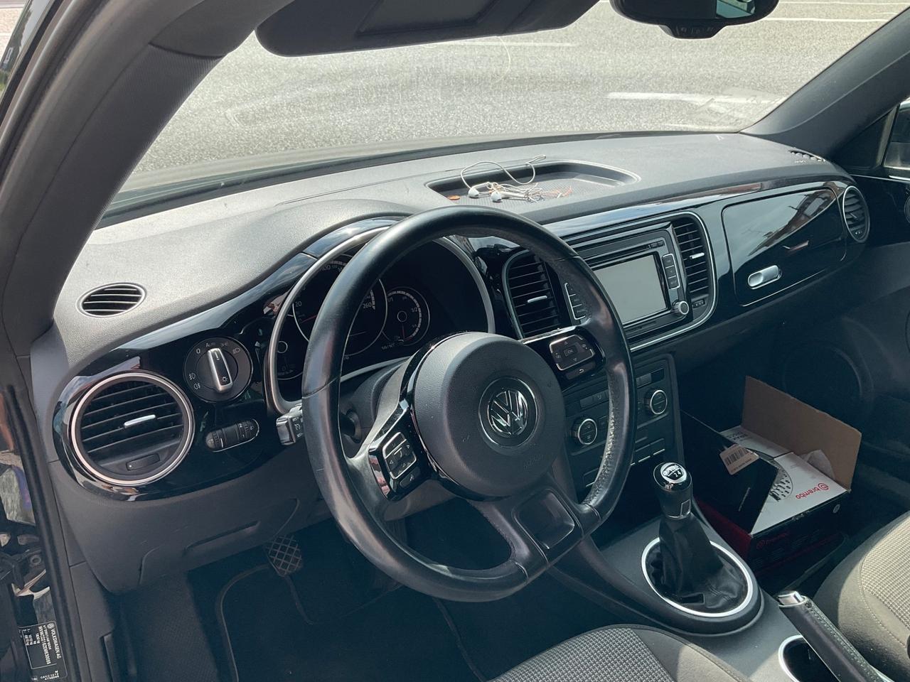 Volkswagen Maggiolino 1.6 TDI Design