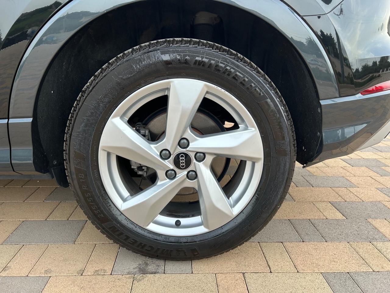 Audi Q3 35 TDI S tronic S line edition
