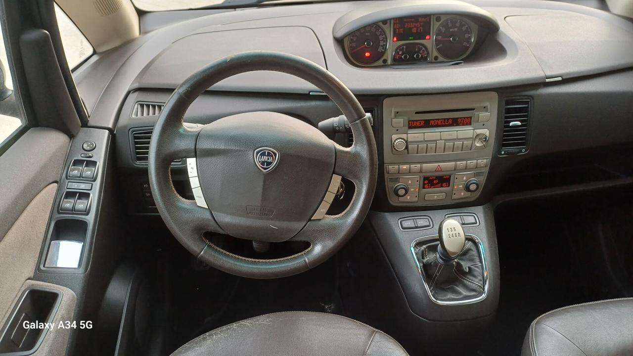 Lancia MUSA 1.4 16V Platino ok neopatentati