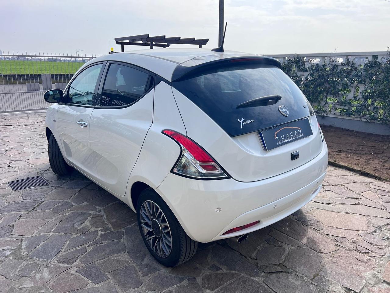 Lancia Ypsilon 1.0 FireFly MHEV #9823