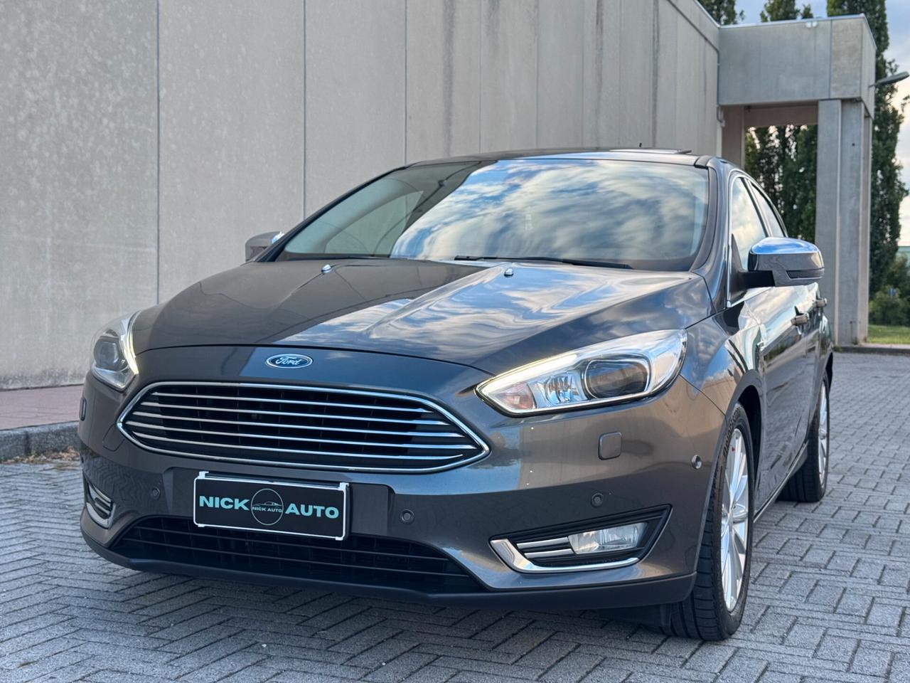 Ford Focus 1.5 TDCi 120 CV Start&Stop Titanium X Gomme nuove in OMAGGIO