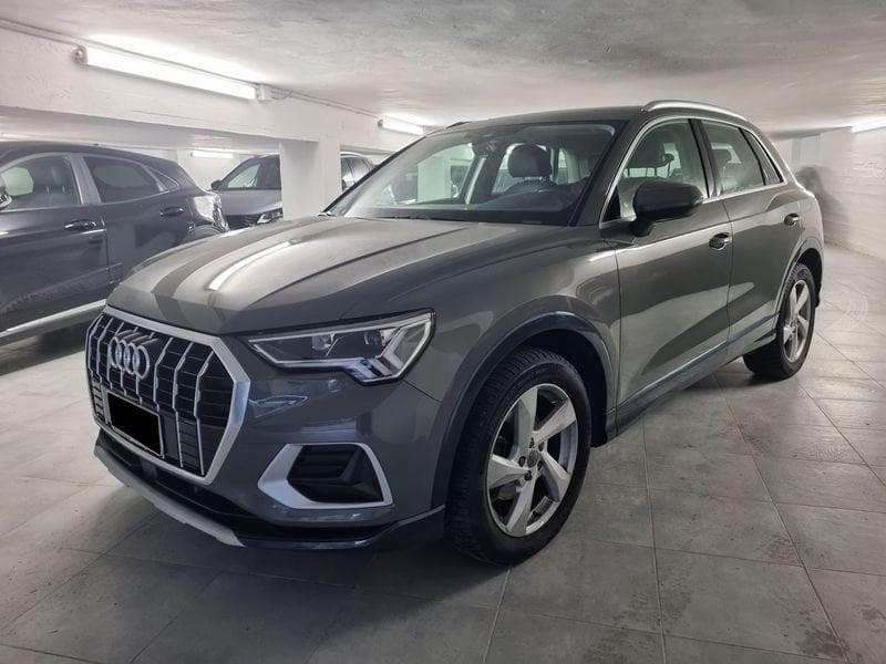 Audi Q3 35 TDI S tronic Business Advanced