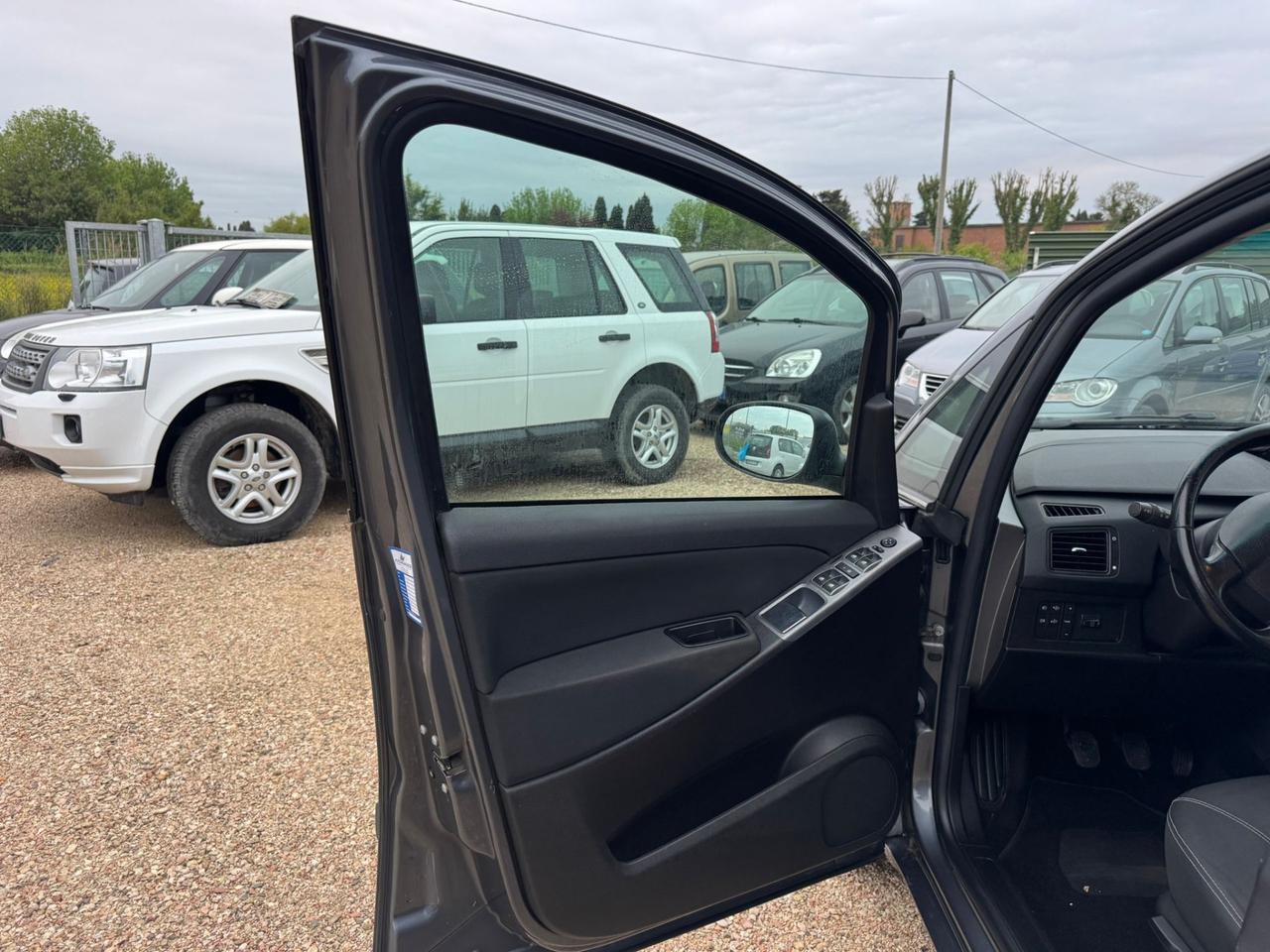 Lancia MUSA 1.4 8V Ecochic GPL Gold