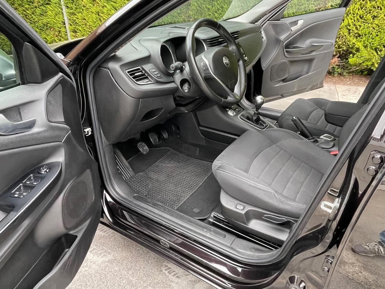 Alfa Romeo Giulietta 1.6 JTDm-2 120 CV Business