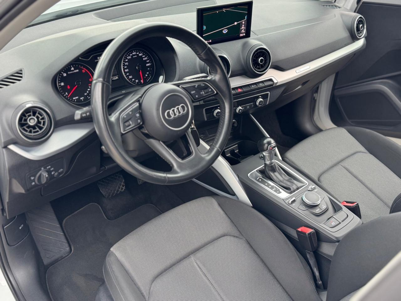 Audi Q2 TDI S tronic Navi, Anno 2020 !