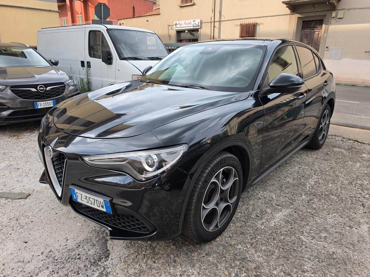 Alfa Romeo Stelvio 2.2 Turbodiesel 160 CV AT8 RWD Sport-Tech