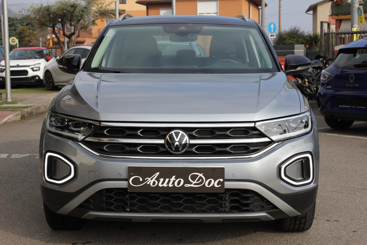 Volkswagen T-Roc 1.0 TSI Style FARI LED PERFORMANCE SENSORI