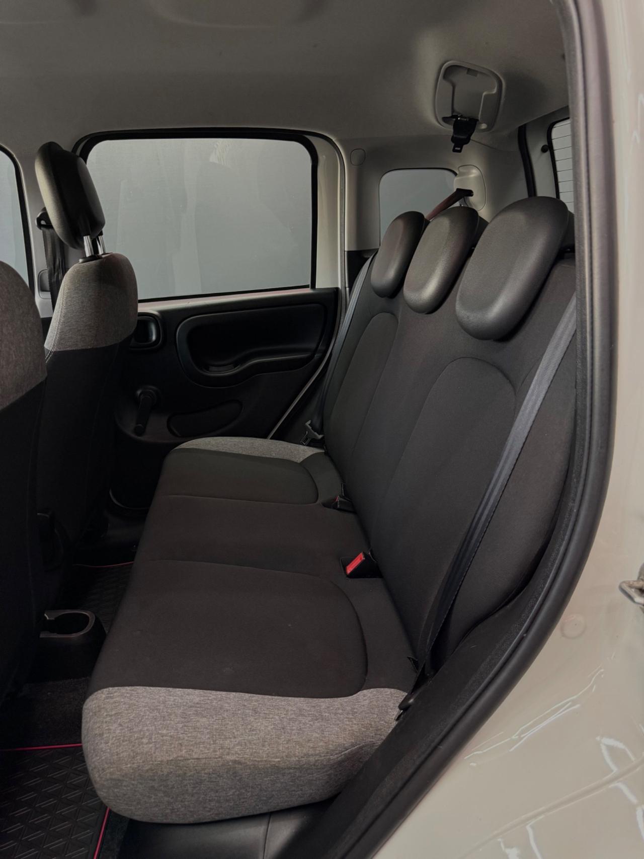Fiat Panda 1.0 Hybrid 69 CV City Cross 2022